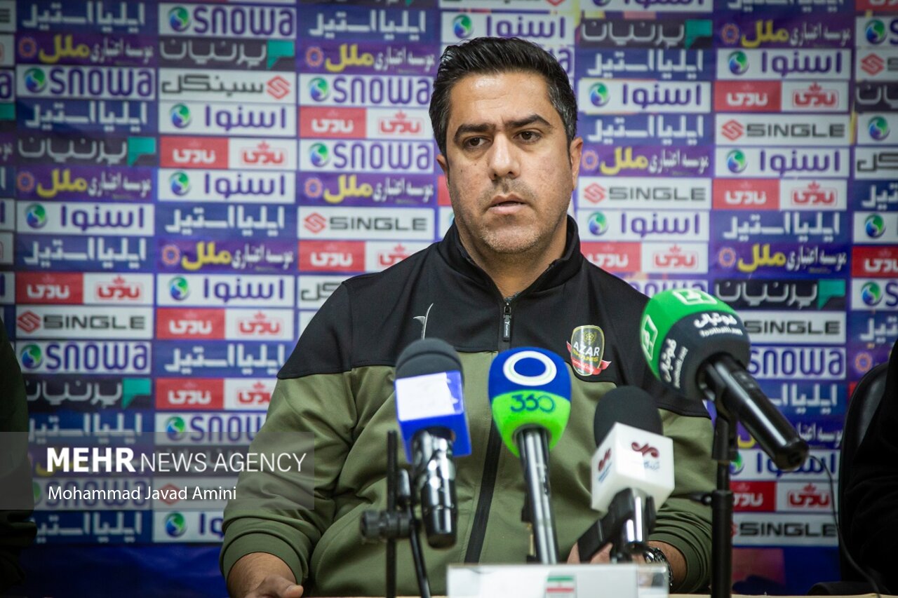 برابر آلومینیوم اراک فوتبال هجومی و رو به جلو ارائه خواهیم داد