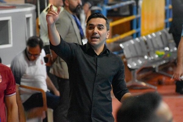 برای خوشحالی مردم اصفهان تلاش میکنیم/ سفیر تیم قابل احترامی است