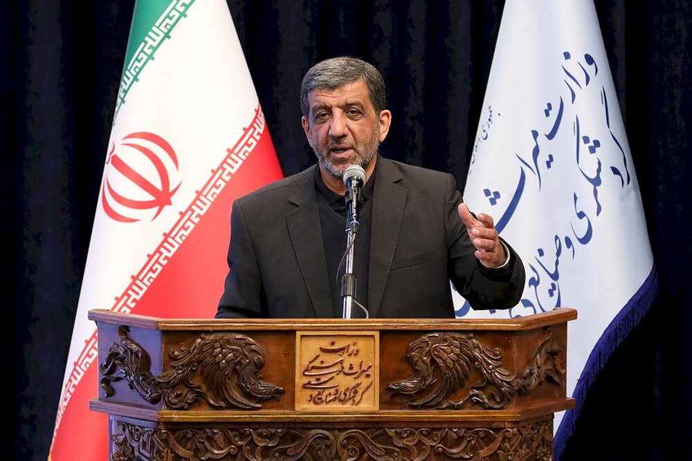 برای رعایت شئونات اسلامی در پایگاه‌ها برنامه‌ریزیکنید