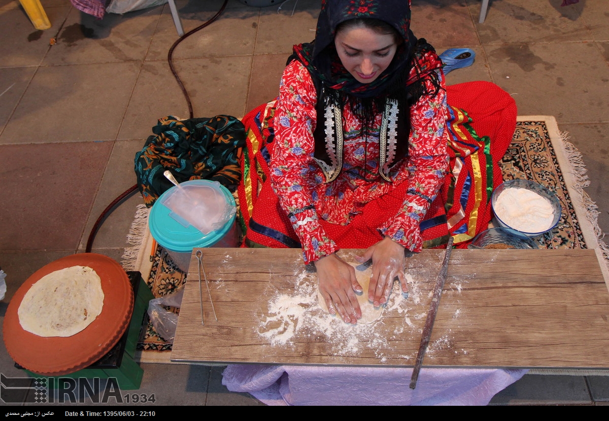 برج میلاد ۱۷ اردیبهشت میزبان همایش بانون کارآفرین صنعت غذا و گردشگری