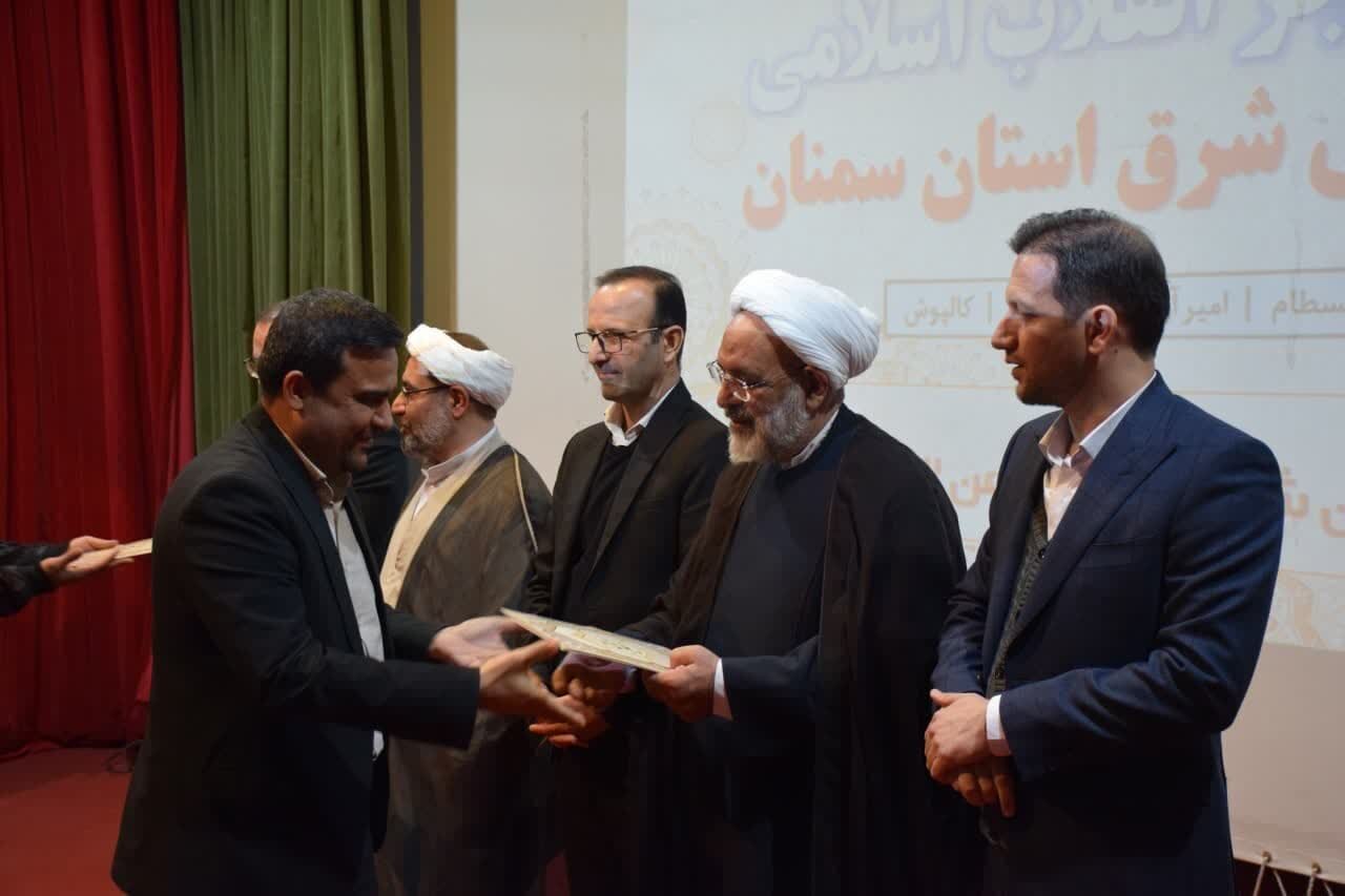 برخورد با سهل انگاری دستگاههای اجرایی استان سمنان نسبت به درخواستهای مردمی