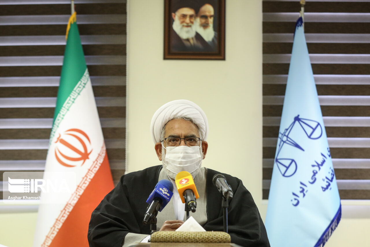 برخی دستگاهها در زمینه مبارزه با مواد مخدر به وظایف خود عمل نمیکنند