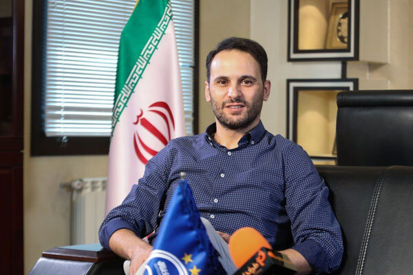 برخی نمی‌خواهند استقلال قهرمان شود/ سه امتیاز مهم است نه چندگل!