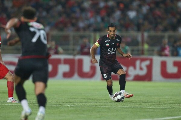 برد پرسپولیس مقابل مس رفسنجان در نیمه اول