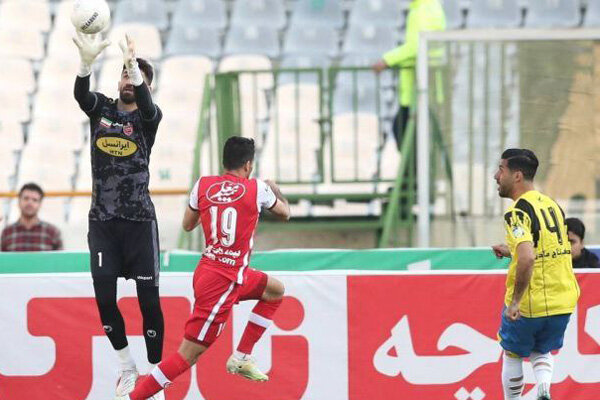 برد یک نیمه‌ای پرسپولیس برابر نفت/بیرانوند با مهار پنالتیناجی شد