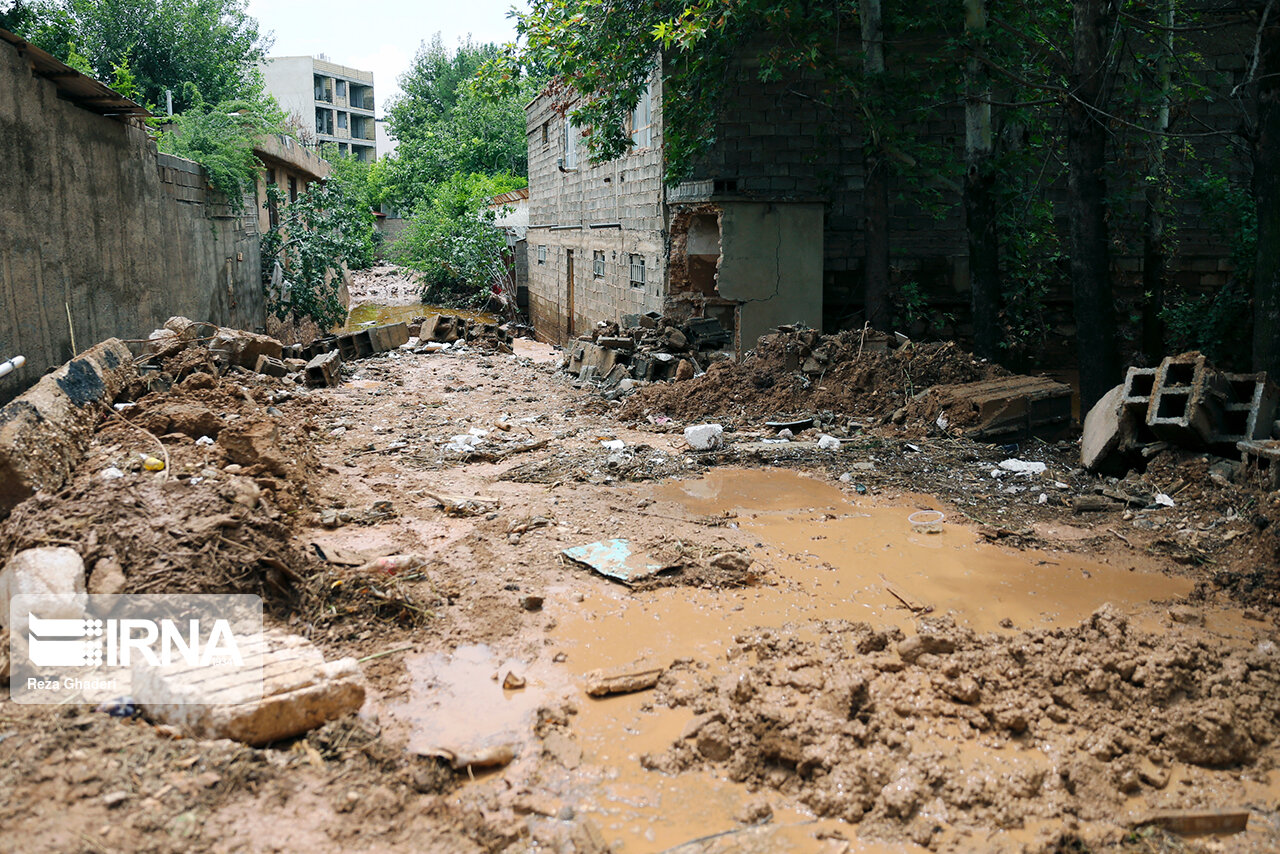 بررسی آسیب‌های وارده به مراکز درمانی پس از سیل اخیر/ضرورت ارائه راهکار بمنظور رفع مشکلات