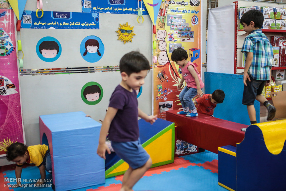 بررسی طرح احداث اولین تم پارک ایمن کودک کشور در منطقه ۱۹