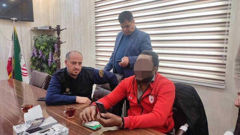 برقراری ملاقات تصویری محکومان خارجی در زندان باخانواده‌هایشان