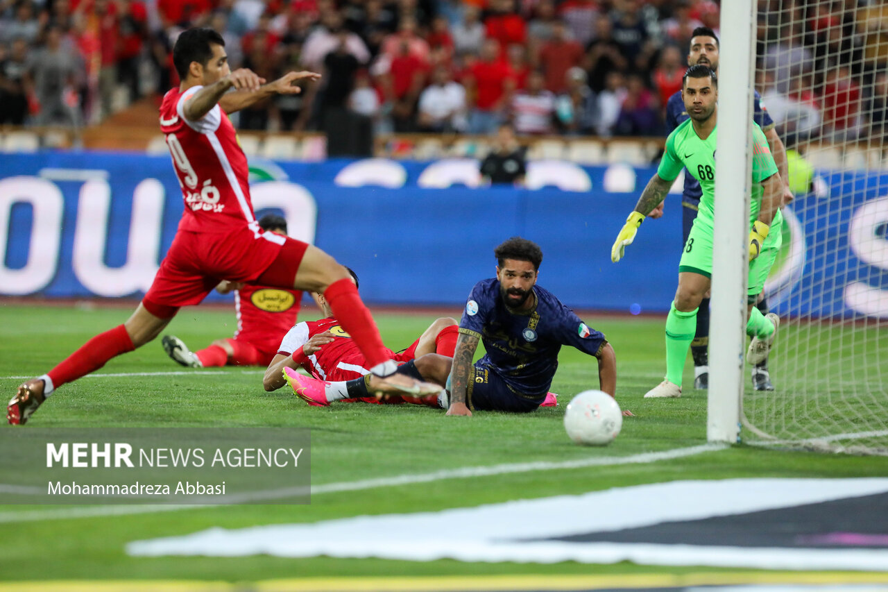 برنامه هفته بیست و هشتم تغییر نکرد/ پرسپولیس نفس راحت کشید!