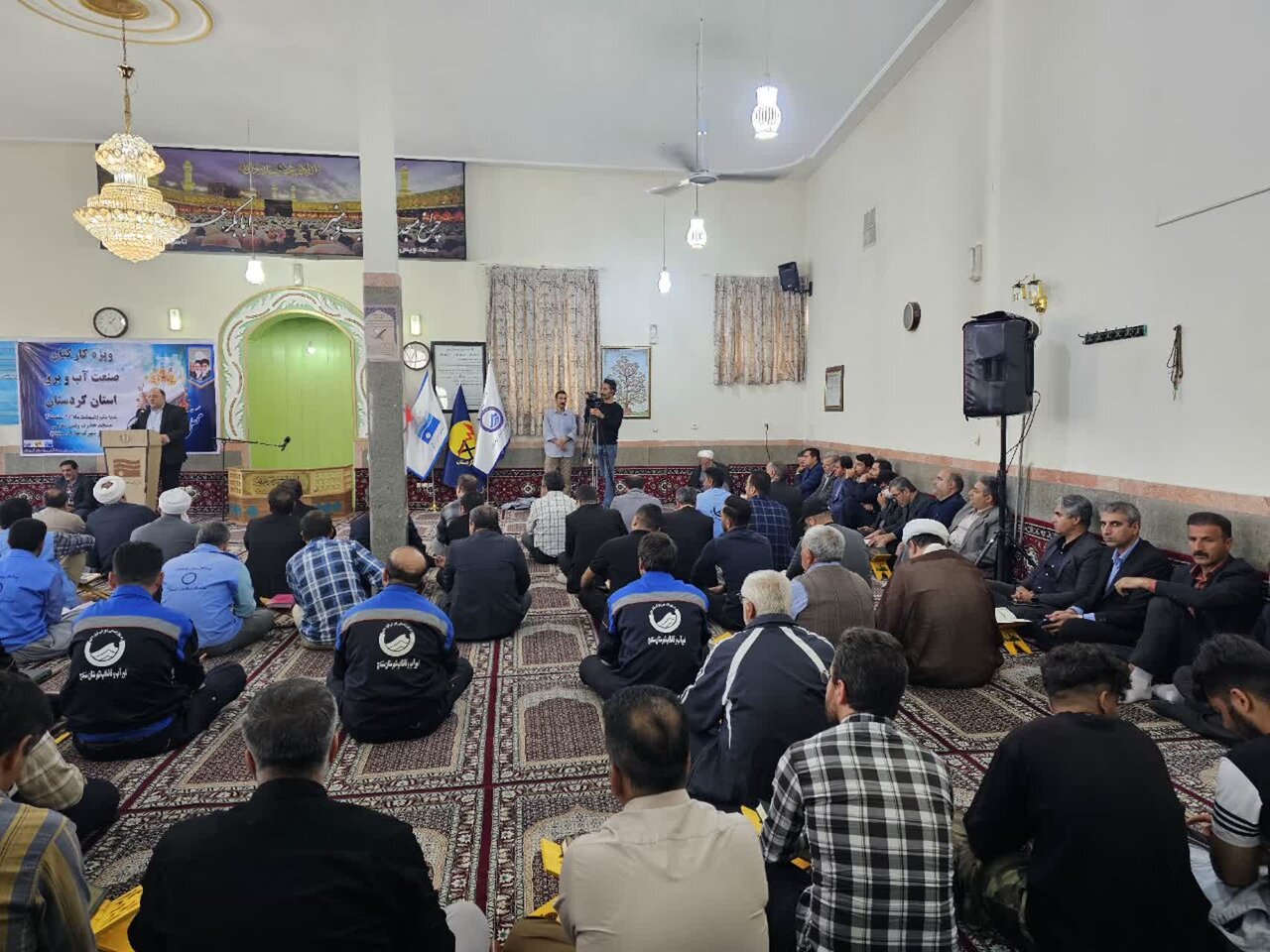 برپایی محفل انس با قرآن کریم درسنندج به شکرانه «وعده صادق»