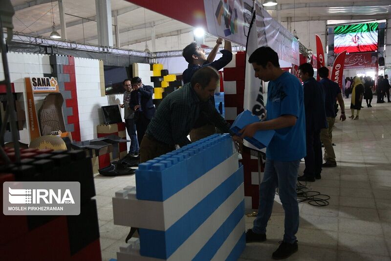 برپایی نمایشگاه های عمومی از دی ماه در کردستان از سرگرفته میشود