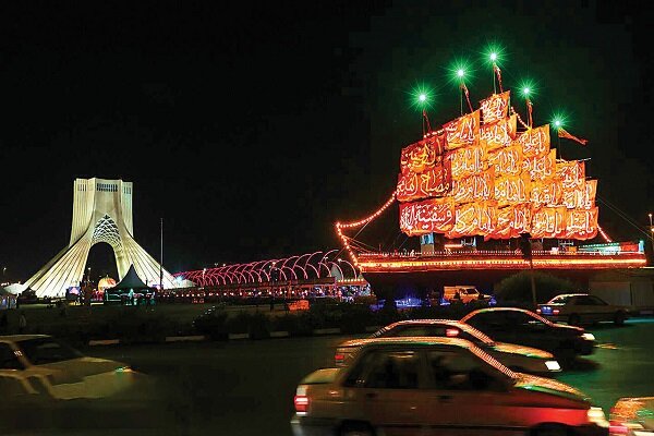 برگزاری اجتماع بزرگ اربعینی‌ها در «محرم شهر» میدان
آزادی