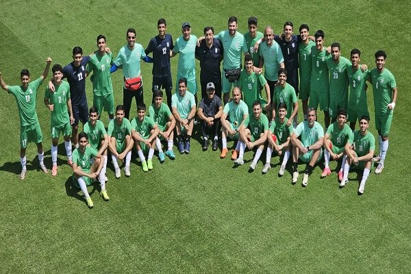 برگزاری اولین تمرین نوجوانان با شعار تا پای جان برای ایران