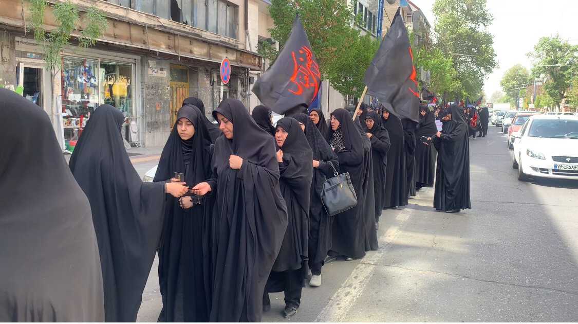 برگزاری تجمع بانوان زینبی همزمان باسالروز شهادت امام صادق(ع) در ارومیه