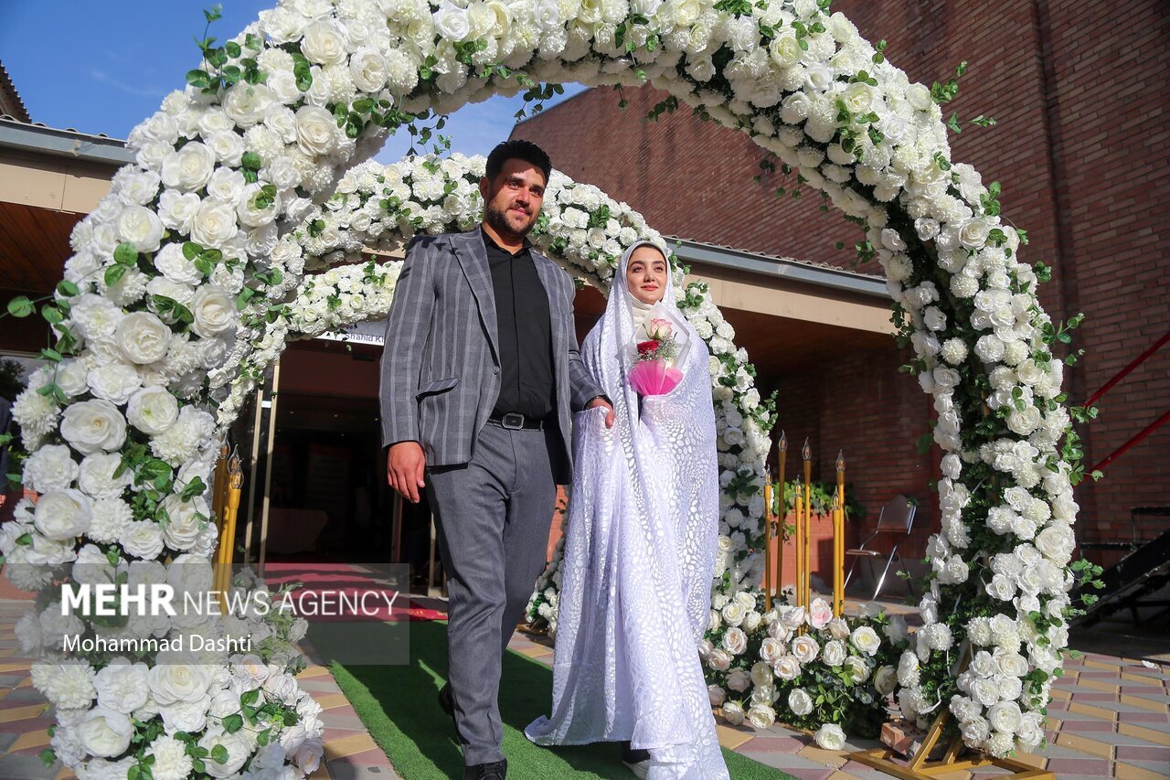 برگزاری جشن ازدواج و آئین اهدای جهیزیه به ۲۰۰ زوج‌ جوان شهر تهران