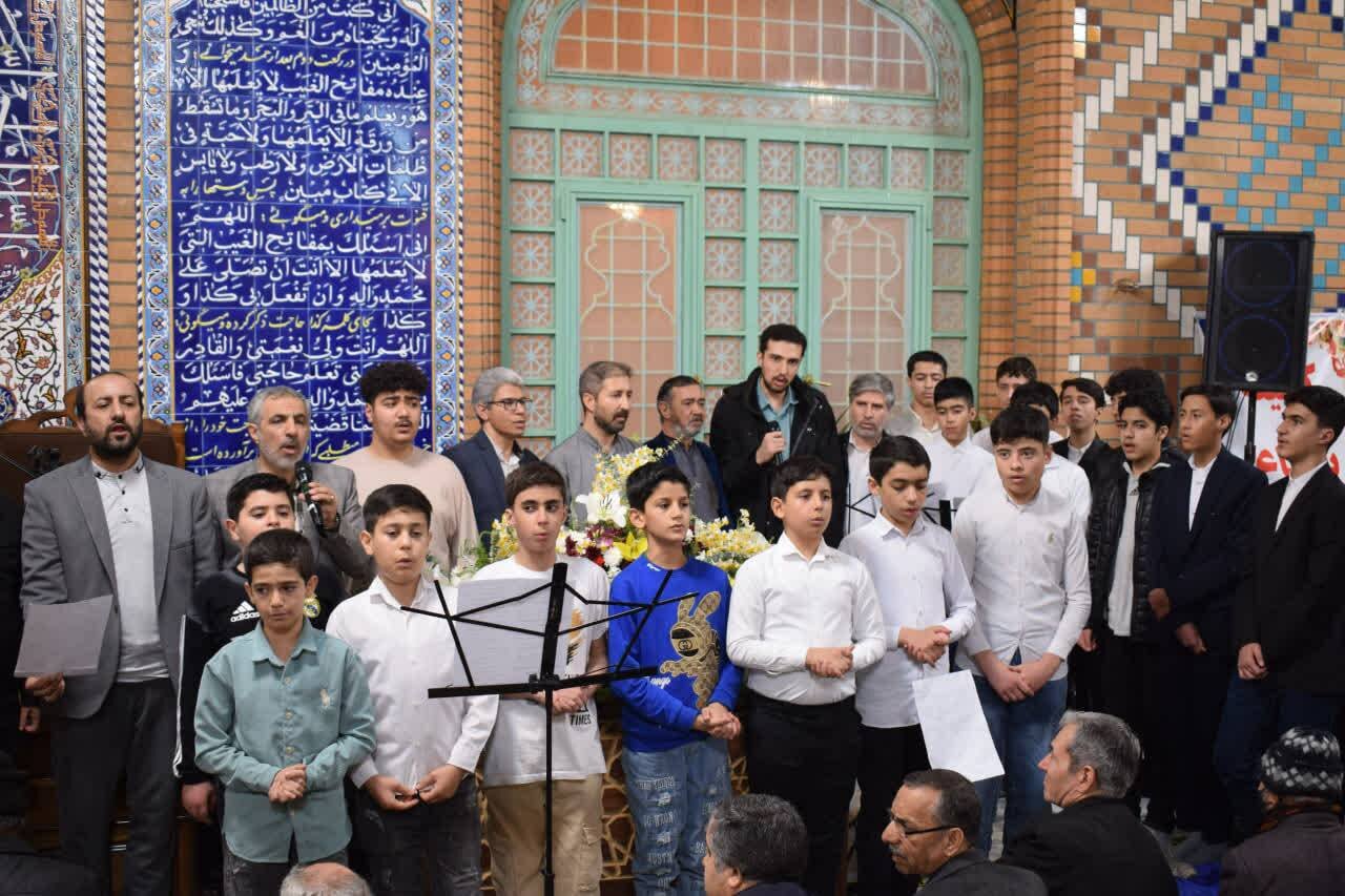 برگزاری جشن‌های نیمه شعبان در مساجد شهری و روستایی بیجار