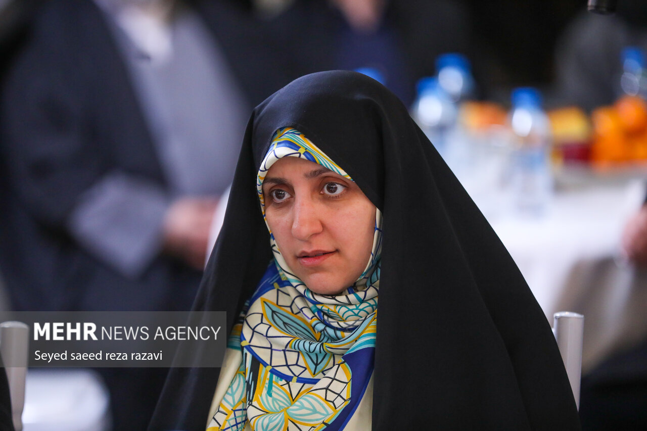 برگزاری جلسه شورای راهبردی پیمایش ملی زن، خانواده و جمعیت