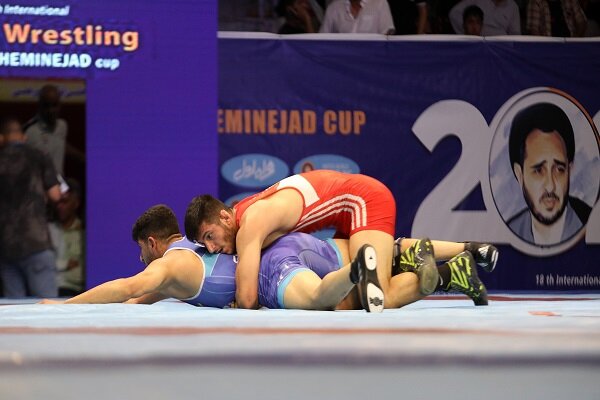 برگزاری رقابتهای بین المللی کشتی آزاد جوانان با یک هفته تاخیر