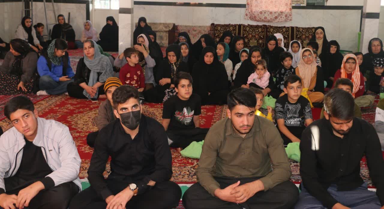 برگزاری مراسم سوگواری حضرت فاطمه زهرا (س) در روستای خانم‌آباد کامیاران