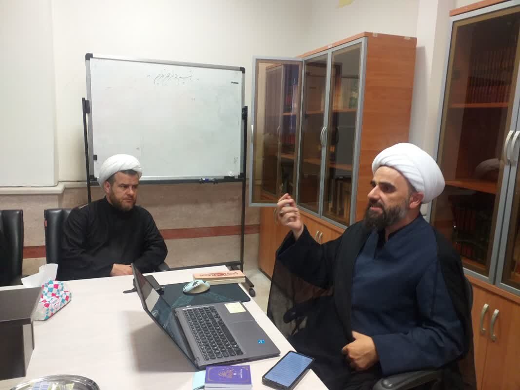برگزاری نشست تخصصی «تبیین‌گری جنگ و مقاومت» در بیجار