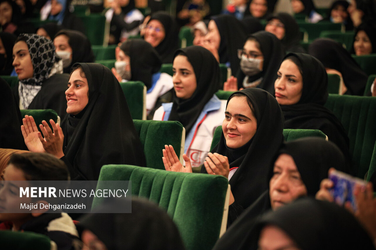 برگزاری همایش جمعیت هلالاحمر با جامعه نخبگان