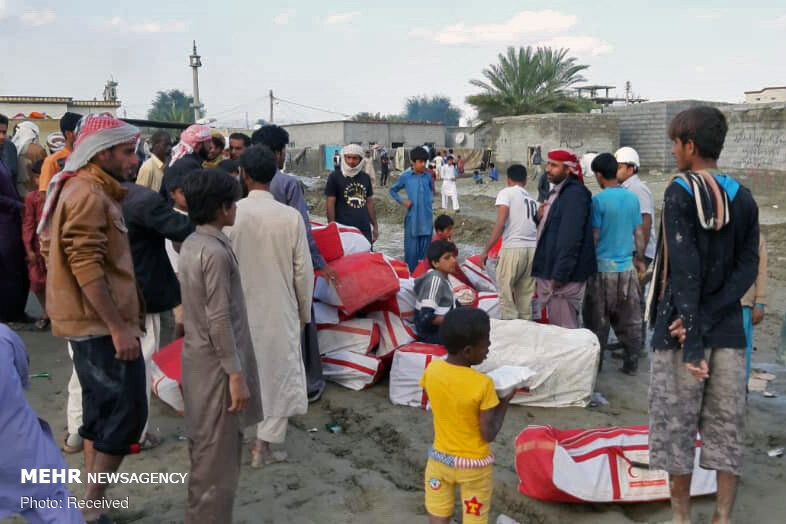 برگزاری کاروان سلامت در مناطق کم برخوردار