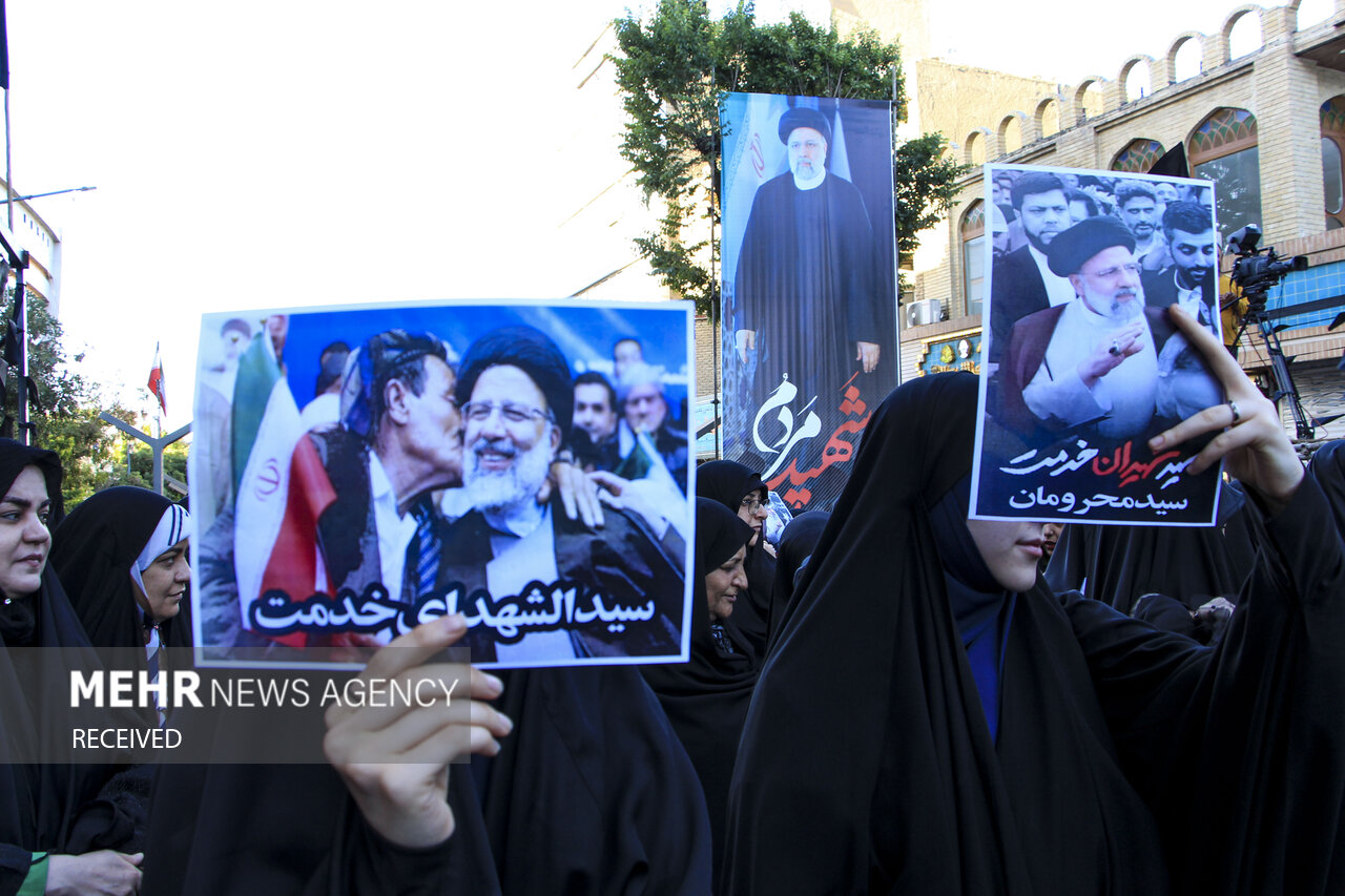 بزرگداشت شهدای خدمت در سنندج