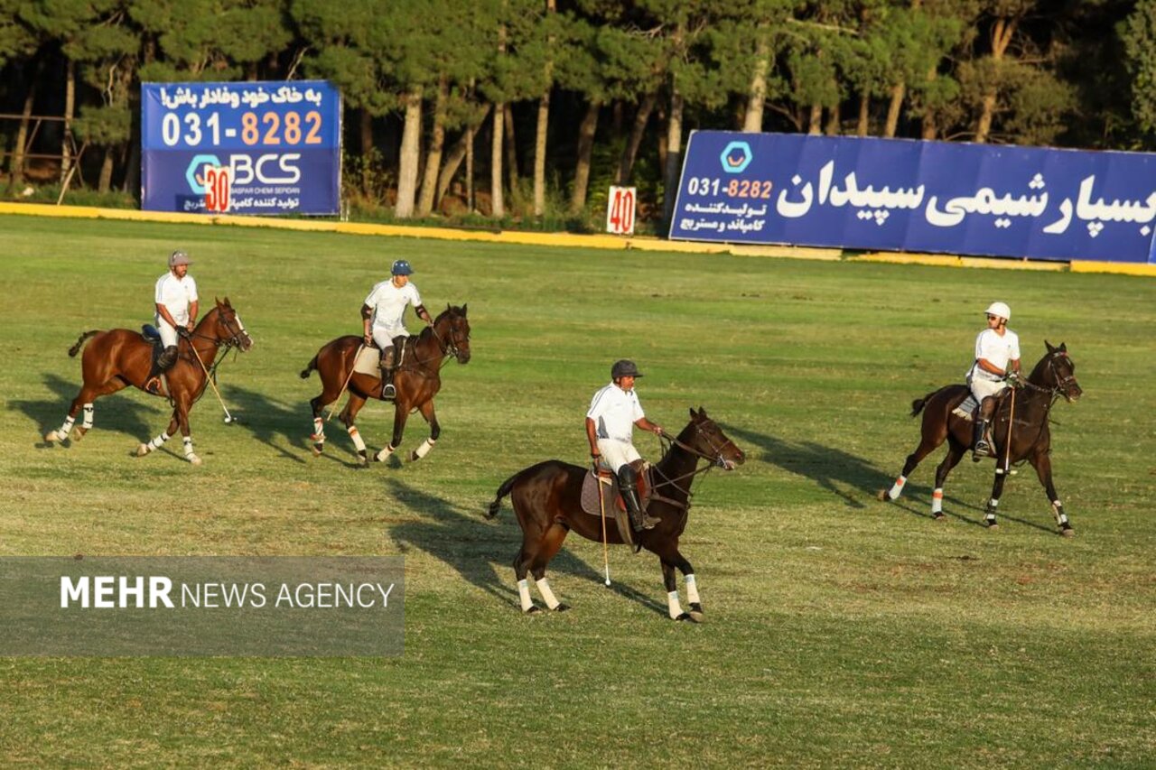 بسپار شیمی سپیدان اصفهان نائب قهرمان هفته چهاردهم لیگ ملی چوگان شد