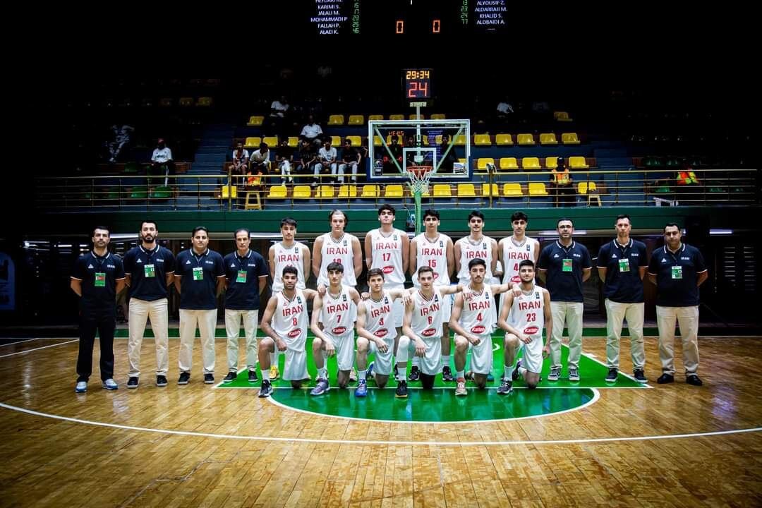 بسکتبالیست های زیر ۱۸ سال ایران به مرحله نیمه نهایی صعودکردند