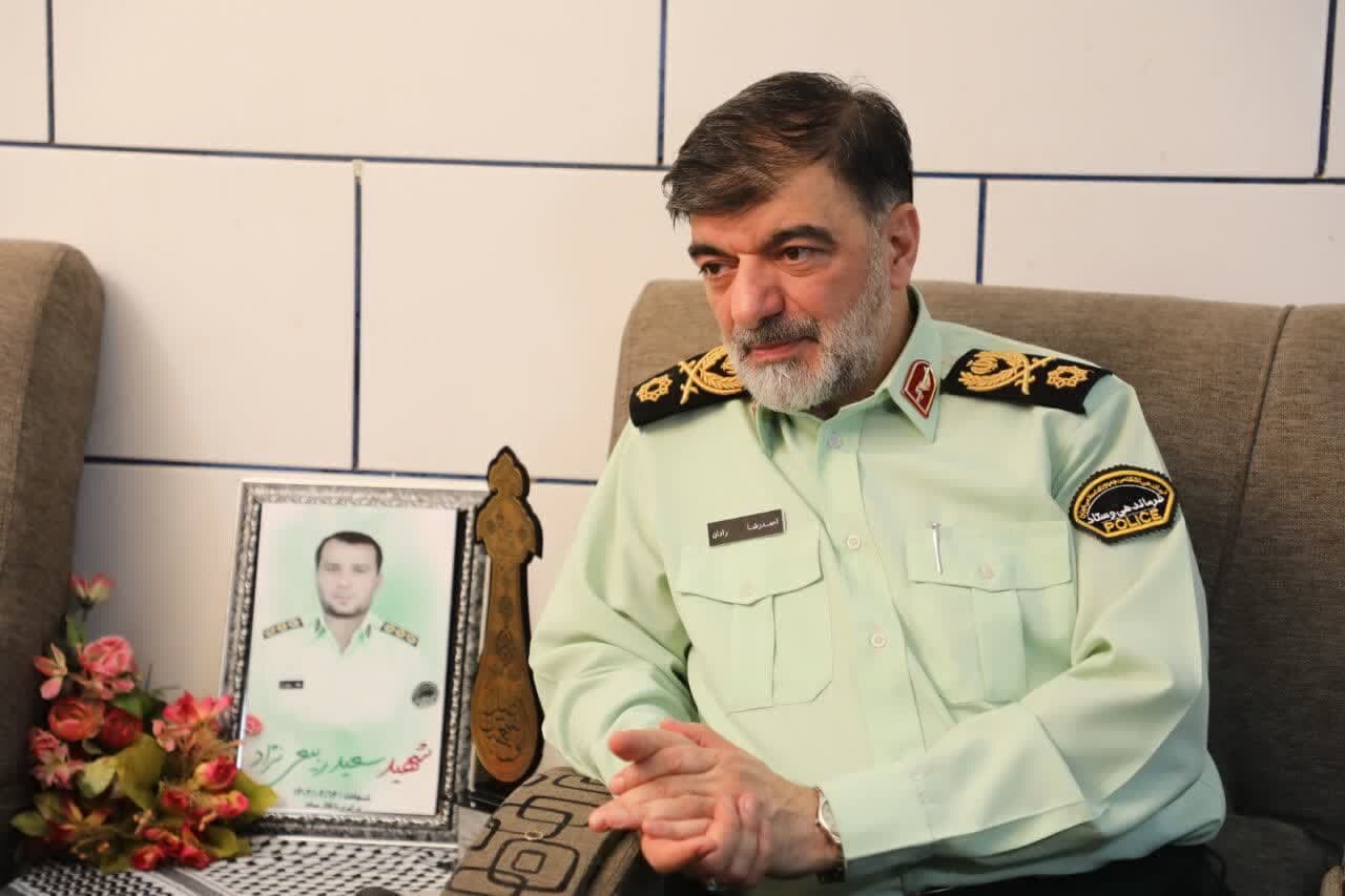 بسیجیان و سپاهیان بدون نگاه مادی وارد جنگ تحمیلی شدند