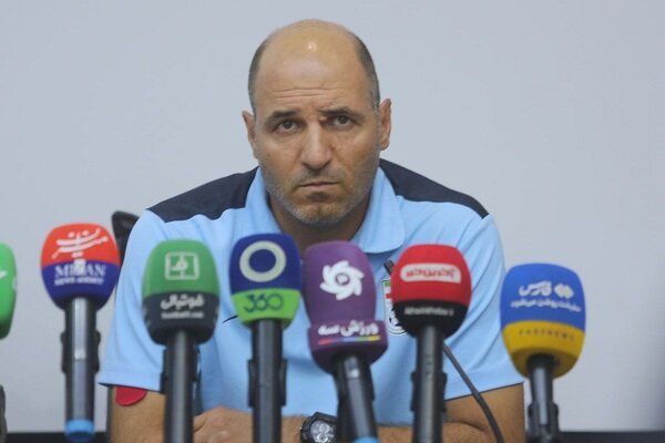 به سخت افزار بهتری نیاز داریم/ مبالغ پاداش و قرارداد ناچیزاست