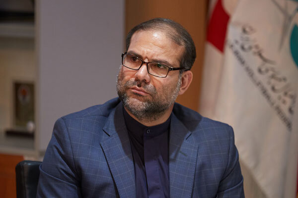 به میوه فروش و نصاب پرده هم بدهکاریم/ هر جا تکلیف شوم،خدمت می‌کنم