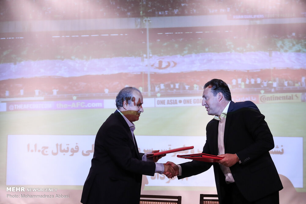 به گذشته برگردم ویلموتس را انتخاب نمی‌کنم/ برای وزارت ورزش متاسفم