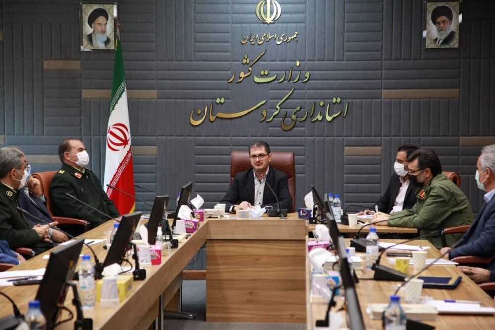 بهبود معیشت مانع بروز بسیاری بزهکاری ها در جامعه است