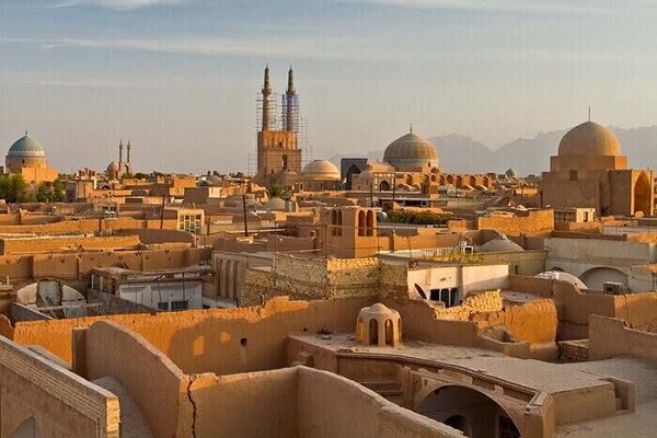 بهبود وضعیت آسفالت معابر مهمترین خواسته‌های شهروندان یزدی است