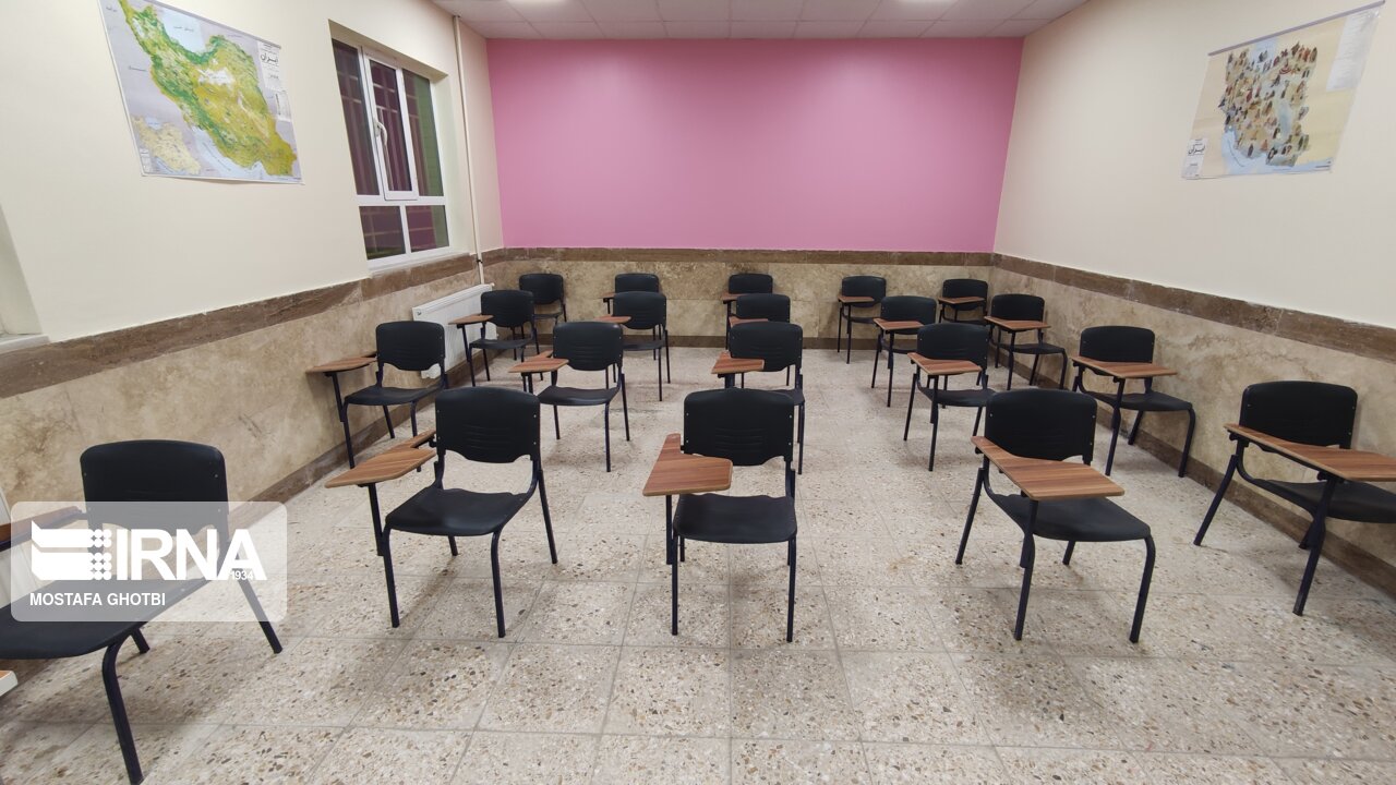 بهره برداری از پنج مدرسه خیر ساز در شهرستان کرخه