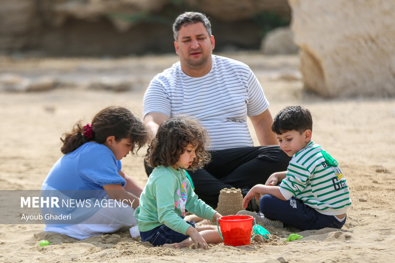 بهره مندی ۱.۴ میلیون کودک از هلال احمر در ایام نوروز