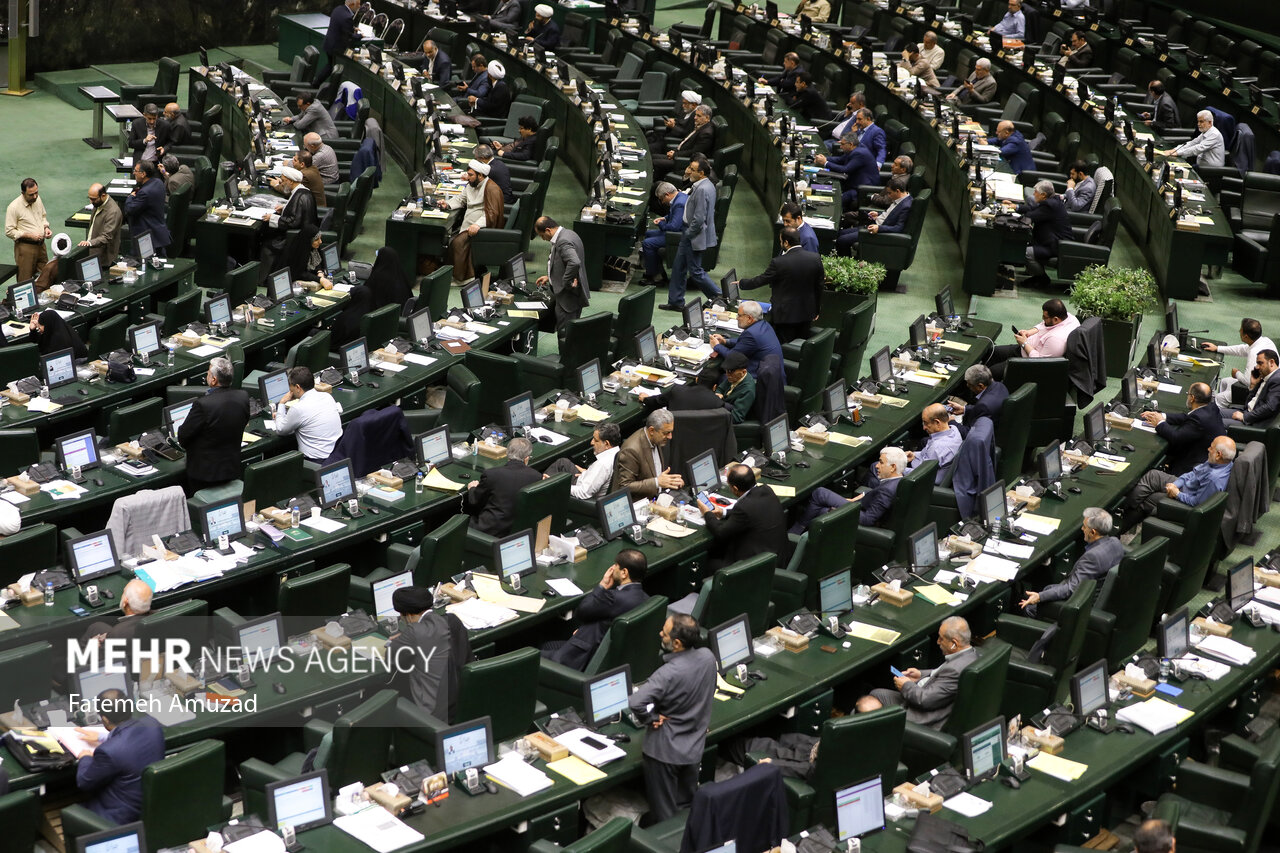 بهکارگیری نیروهای جدید حقالتدریس در مدارس دولتی ممنوع شد