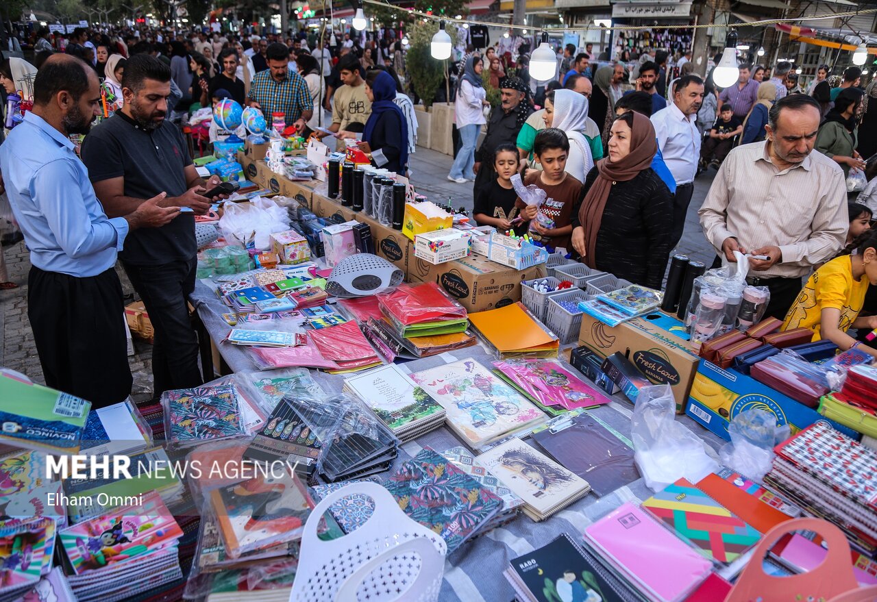 بوی ماه مهر در بازار سنندج