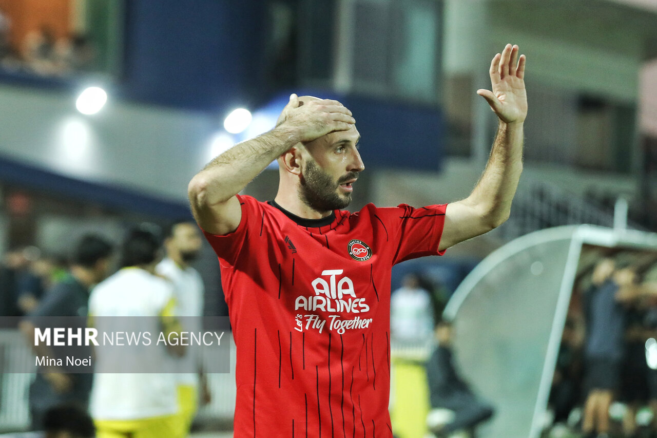 بی اعتنایی دوباره اسکوچیچ به محمدی/تغییر اجباری تراکتور مقابل پرسپولیس