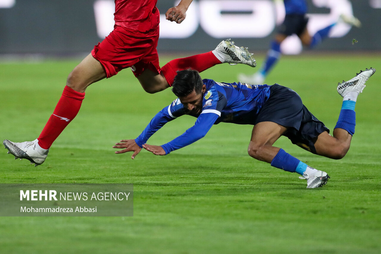 بیانیه تند باشگاه استقلال در مورد اتفاقات داوری دیدار با فولاد