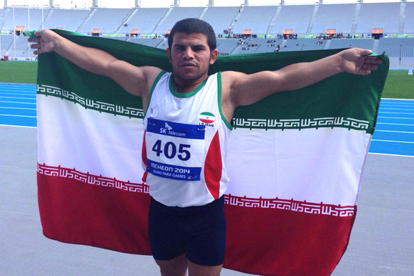 بیت سیاح: از رکوردم راضی نیستم / مدالم تقدیم به مادرم