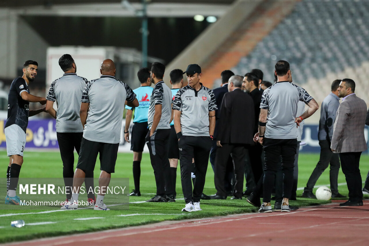 بیرون زدن دلخوریها از دل «چمن»/ گلمحمدی از شرایط راضی نیست