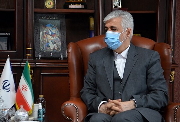 تأخیر در تکمیل پروژههای ملی ورزشی در اهر/ احداث زمین چمن مصنوعی