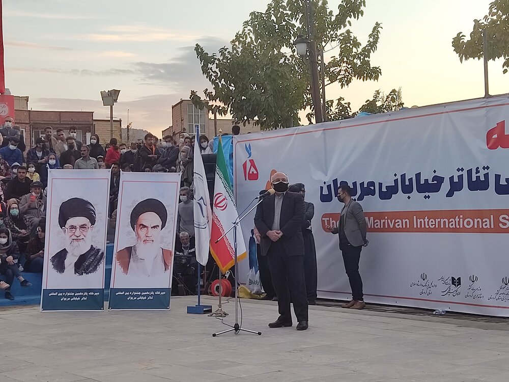 تئاتر تأثیرگذارترین هنر برای القای مفاهیم است