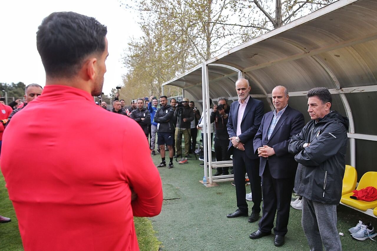 تاج منتظر بازگشت قلعهنویی از خارج/برنامهریزی برای آیندهتیم ملی