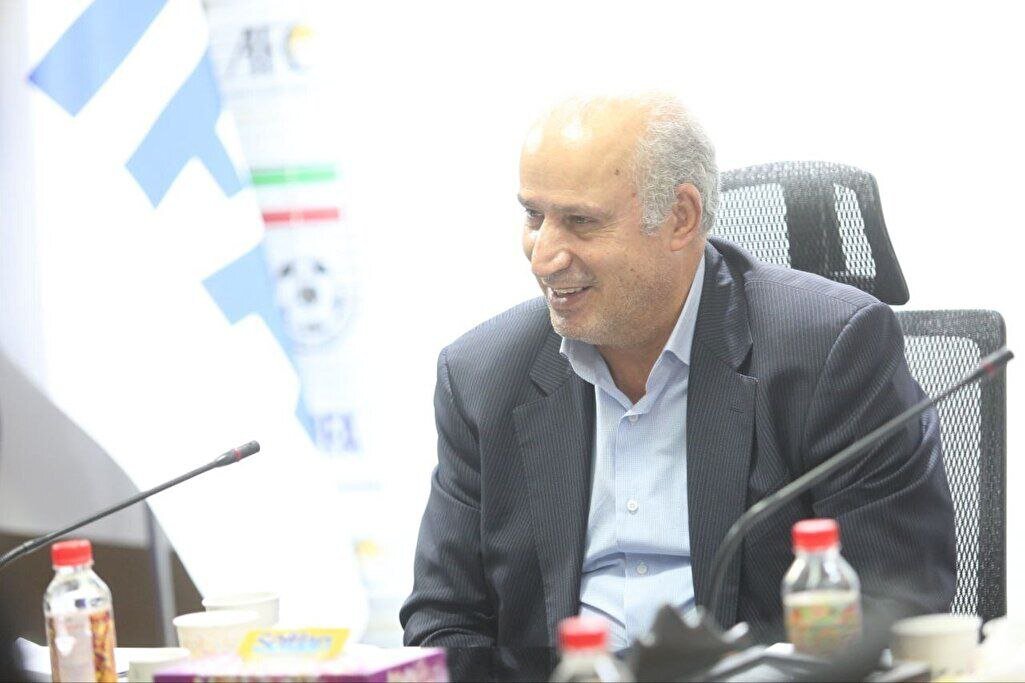 تاج: نیاز بود ساختمان اداری فدراسیون فوتبال و سازمان لیگ در یک جا باشند