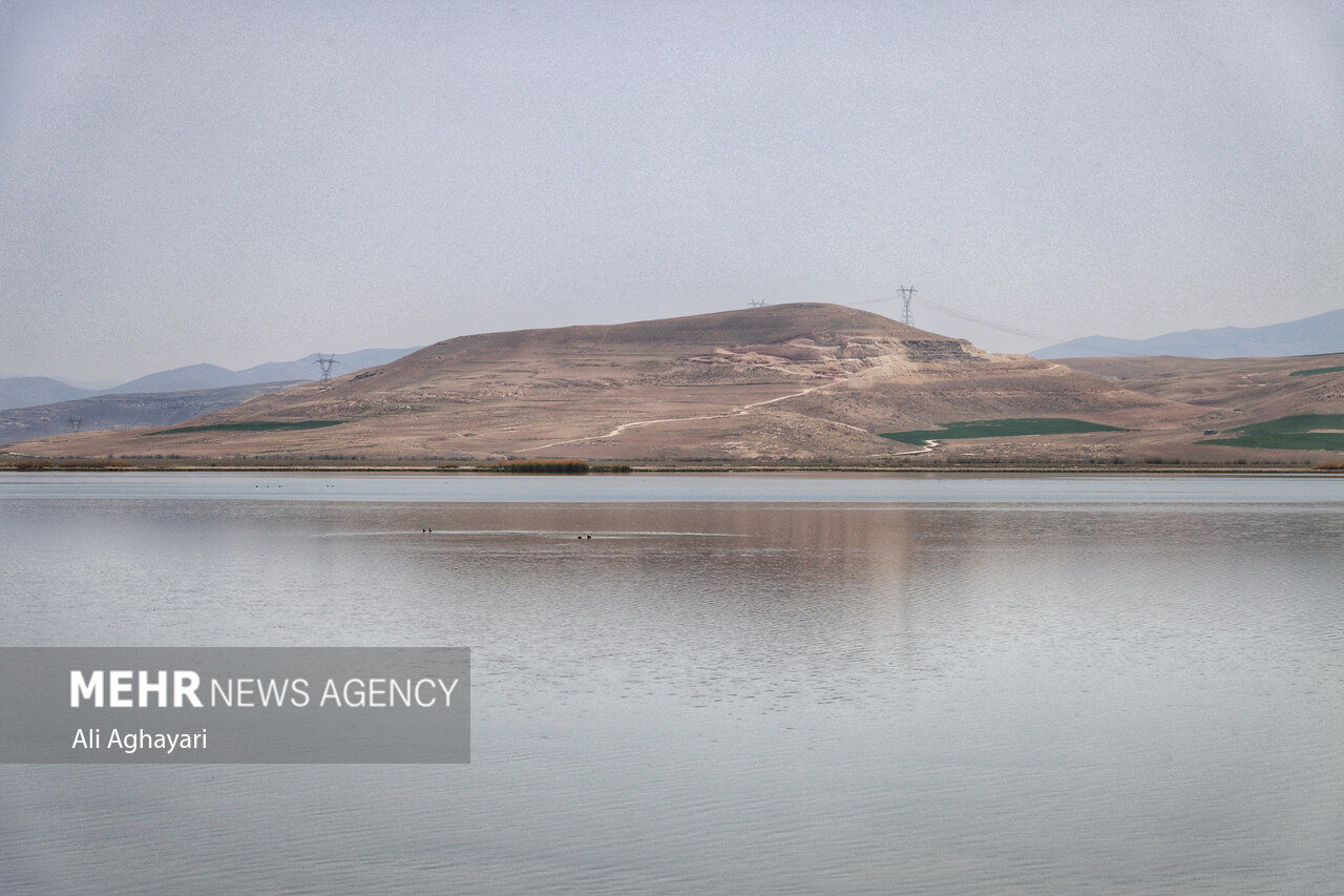 تالاب سولدوز نقده در آستانه سرریز قرار دارد