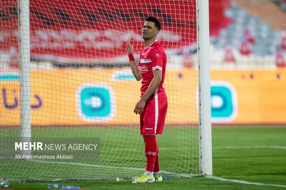 تاوان سنگین برای مهاجم پرسپولیس با خروج از جمع سرخپوشان