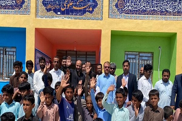 تاکید بر مبارزه با اشرافی گری/ آیا همه مدارس باید یکسان عمل
کنند